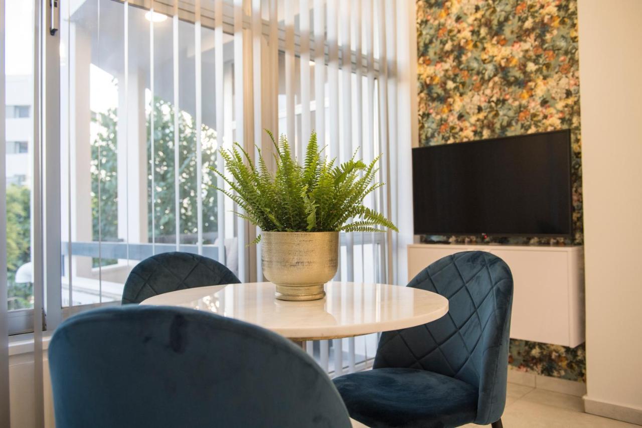 Skin Suites-Luxury Living Nicosia Buitenkant foto