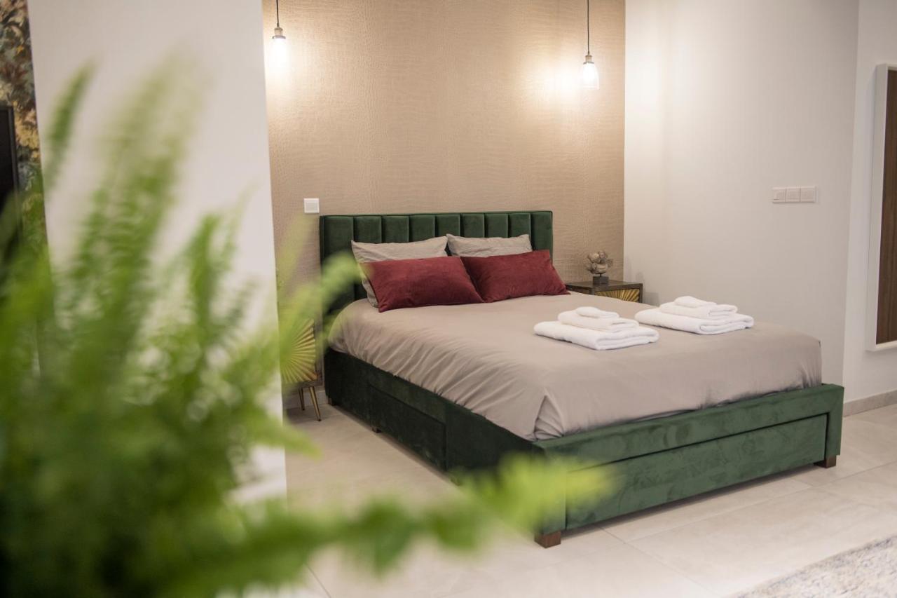 Skin Suites-Luxury Living Nicosia Buitenkant foto
