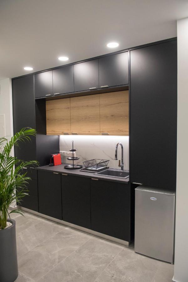 Skin Suites-Luxury Living Nicosia Buitenkant foto